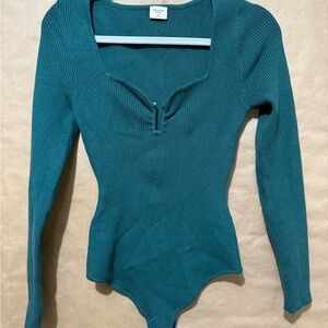 Abercrombie & Fitch Green Ribbed Long Sleeve Bodysuit